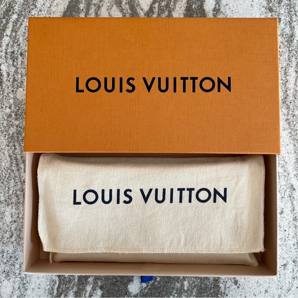 Louis Vuitton Empreinte leather wallet - Picture 13 of 15